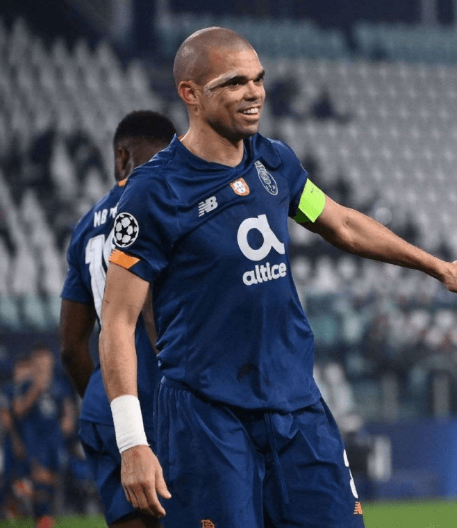 孟菲斯灰熊集结日远射贴柱，志在欧冠名次提升，赛场秩序良好，团队化学反应显著(欧冠2024埃凤凰vs明迪纳摩预测)